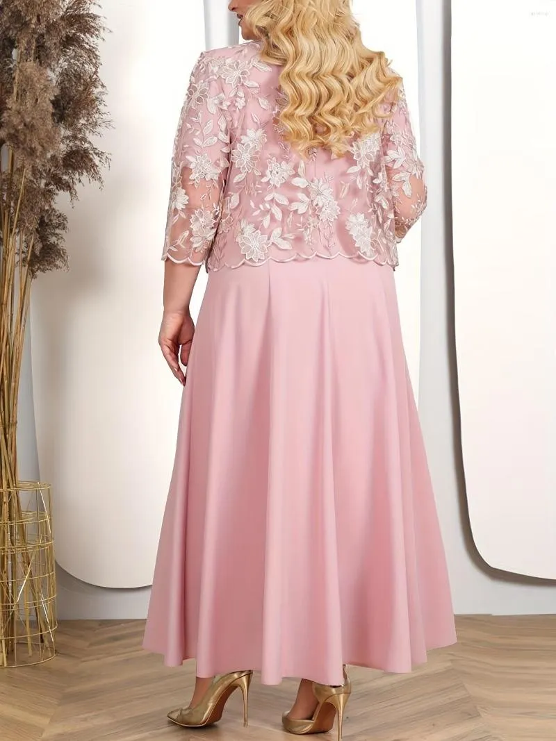 2023 Autumn Winter Embroidered Floral Plus Size Maxi Dresses For