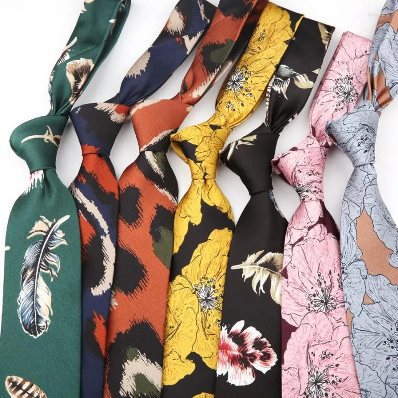 Bow Ties Novelty Retro Style 8cm Big Feather Leaves Flower Print Chiffon Nylon Men Kvinnor Vintage Tie Jacquard Slips Accessories