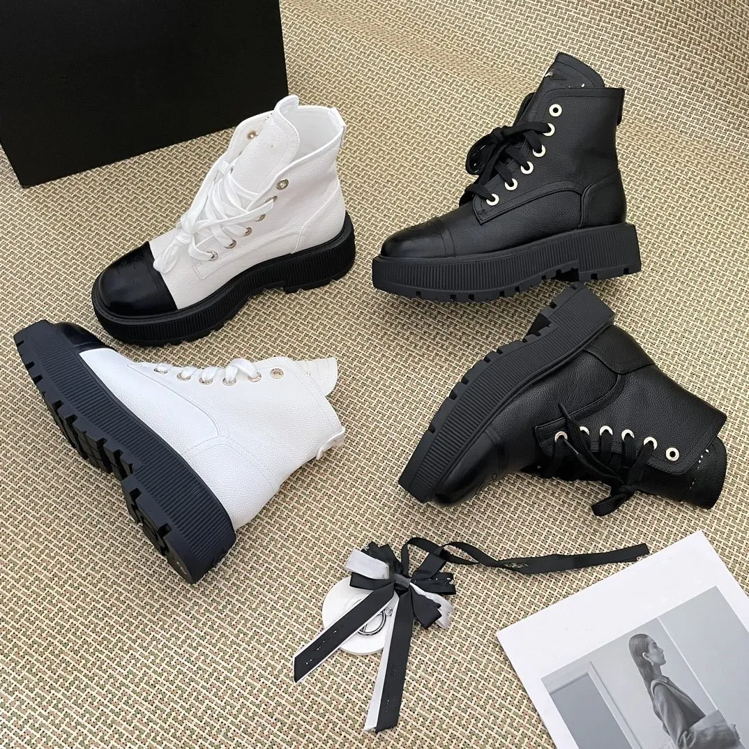 Gold Metal Letter Buckle Platform Boots Paris Fashion Combat
