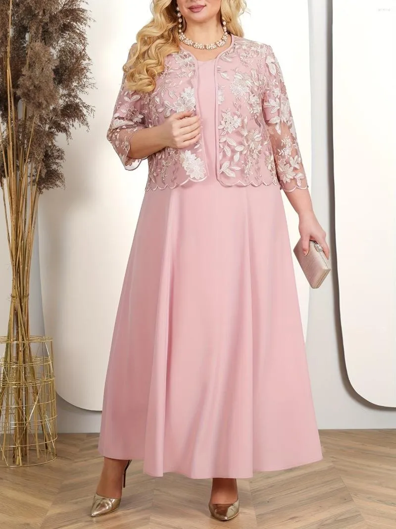 2023 Autumn Winter Embroidered Floral Plus Size Maxi Dresses For