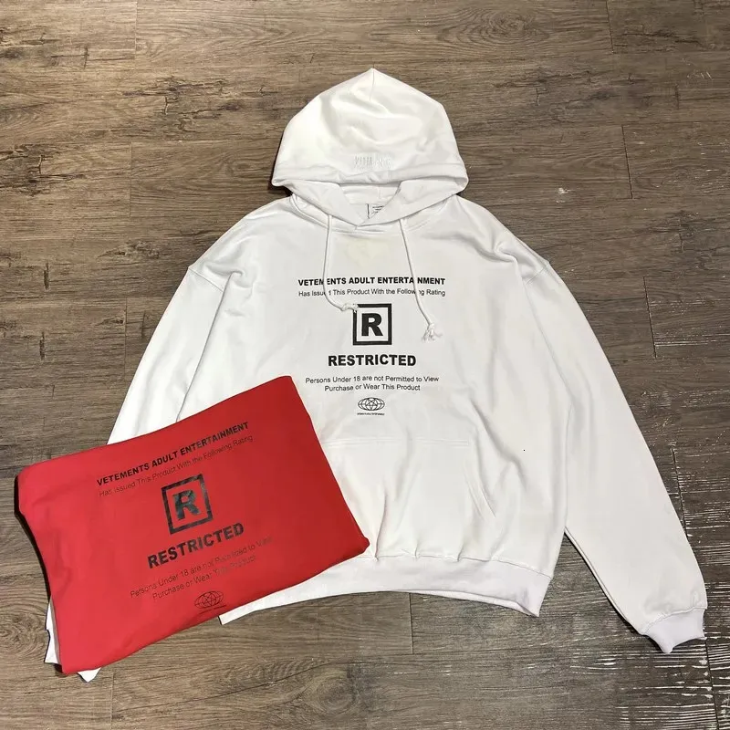 Erkek Hoodies Sweatshirts Yüksek Kaliteli Vintage Vetements Patch Erkek Hoodie 1 1 Kırmızı Bez Etiket Vetementleri Kadın Sweatshirt Kazak Çift Giysiler 231009