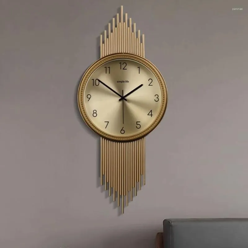 壁の時計ハンドリビングルーム時計作品クォーツアートエレガントなホームデコレーションギフトゴールドラウンドデザイナーデュバルサーティ装飾