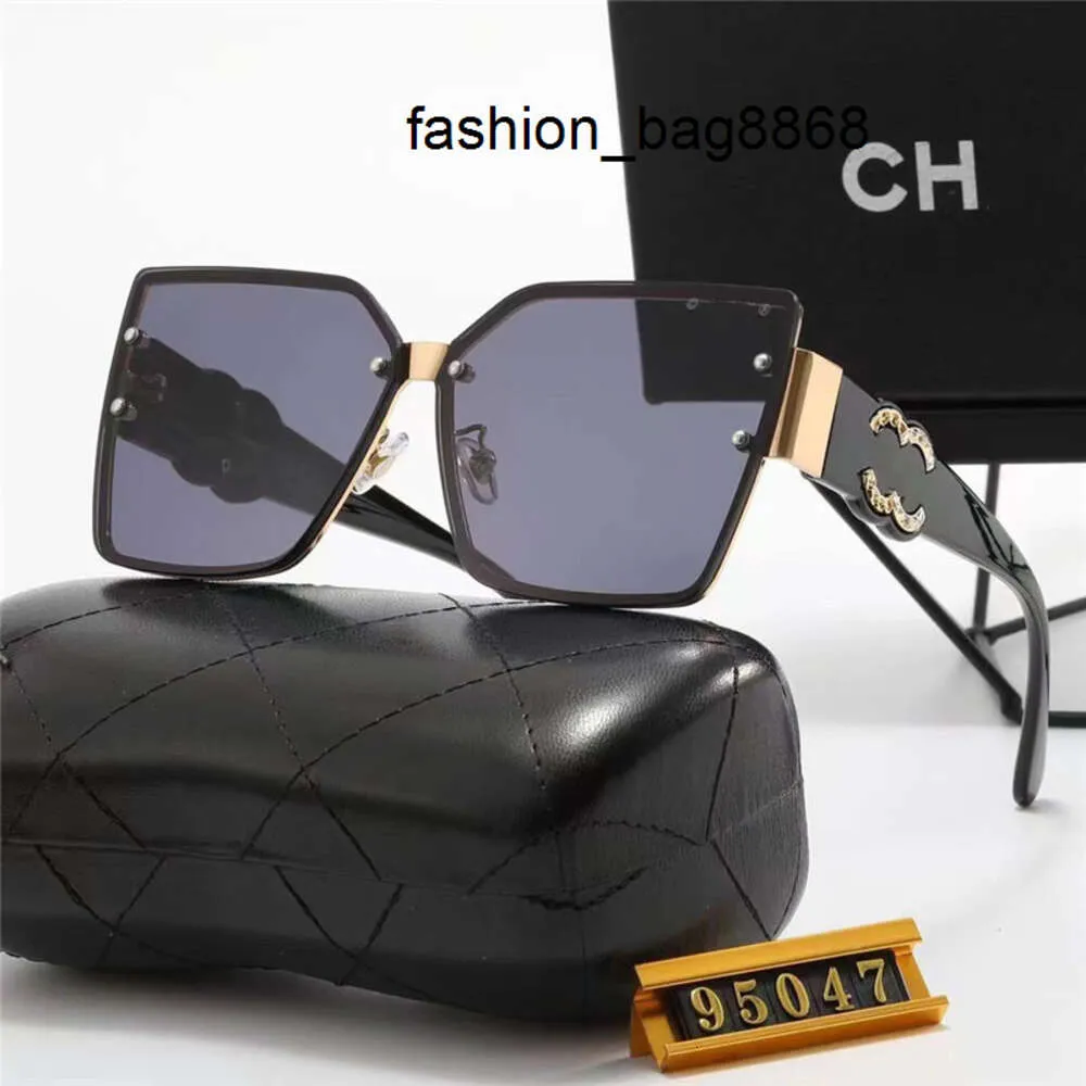 5A Sunglasses Designer For Women and Men Cat Eye Model Special UV 400 Protection Letters Leg Big Frame Outdoor Women Sunglasses Mens Protective Eyewear 95047