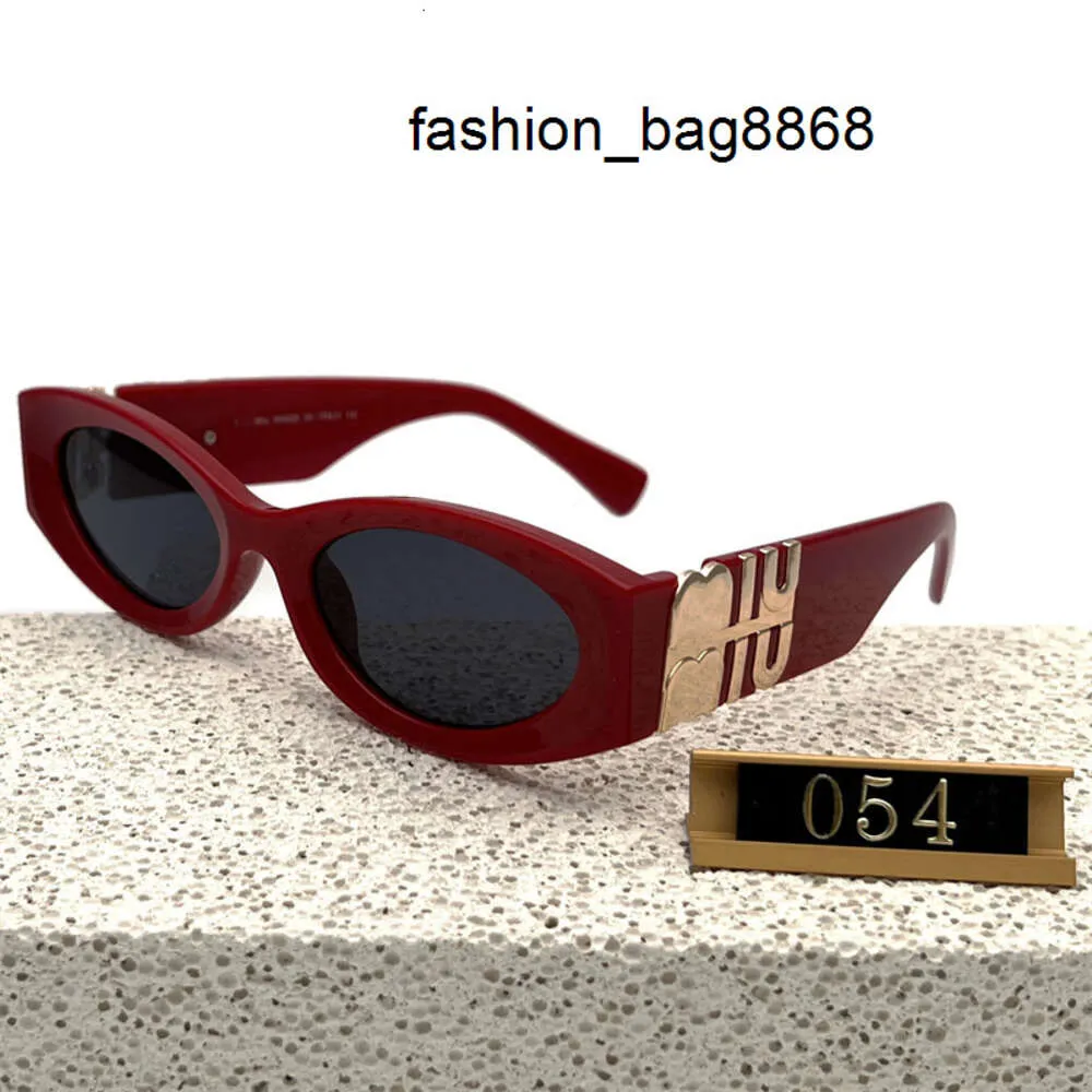 5A Sunglasses Designer For Women Men Cat Eye Eyewear Special UV 400 Protection Letters Big Leg Double Beam Frame Outdoor Classical Style Women Sunglasses 054H