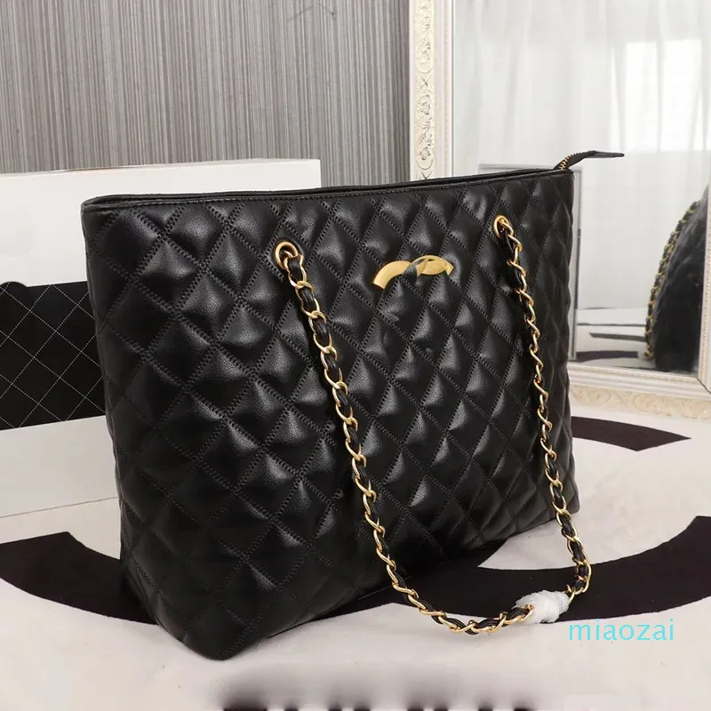 2023-9A Designer Shopping bags Soft cowhide handbag Luxury Woman chain shoulder Zipper switch Tote bag Large capacity black travel