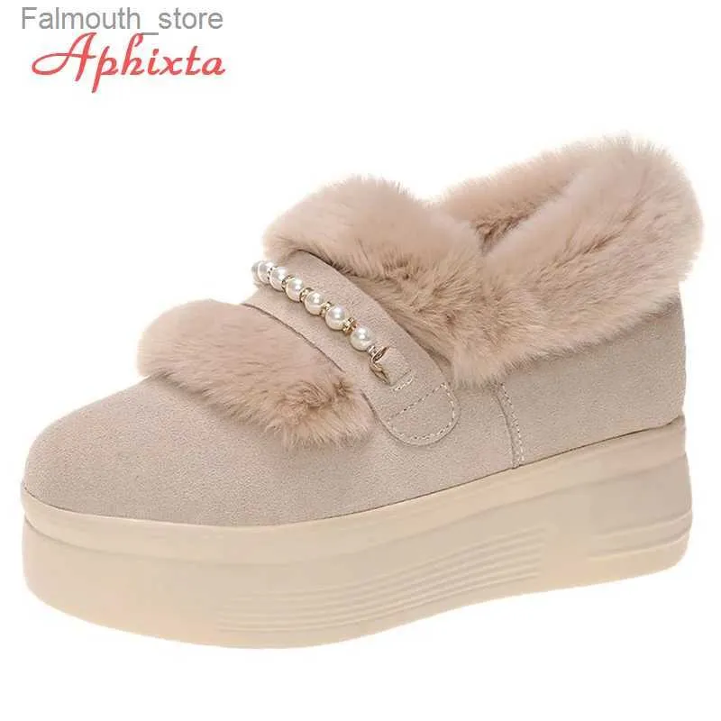 Boots Aphixta 2022 Platform Plush Boots Women Crystals String Bead Hot Warm Height Increasing Short Snow Boots Pearl Fur Shoes Woman Q231010