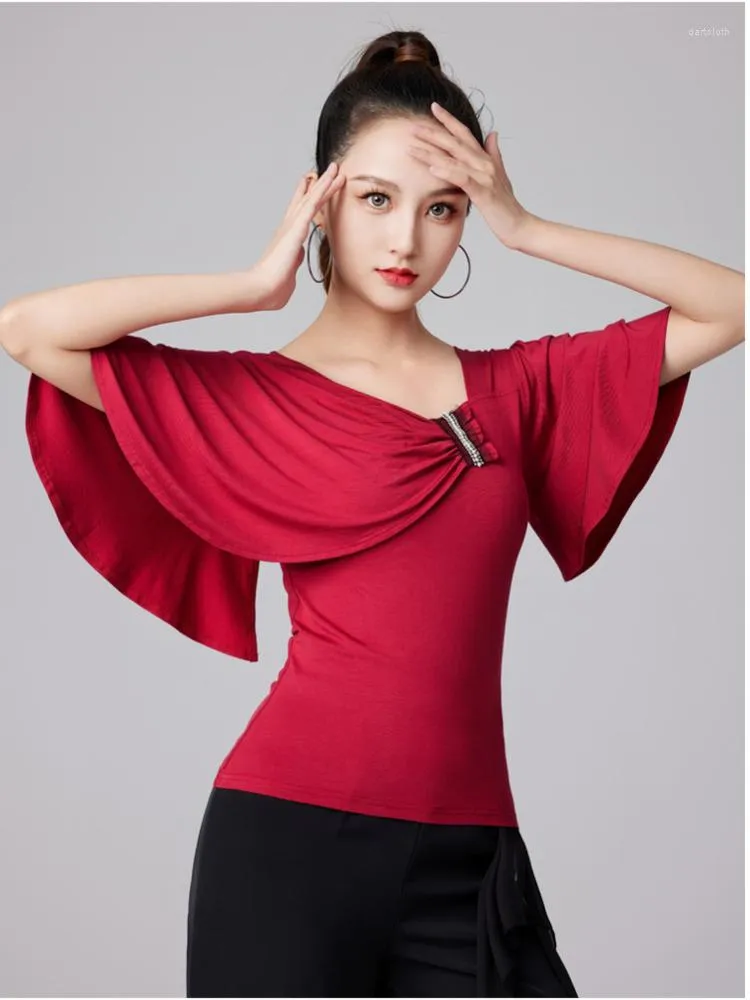 Scen Wear Rhinestones Latin Dance Costume Waltz Topps 2023 Sportkvinnor Solid Color Cloth Sleeve Ruffle Dancewear T-shirt