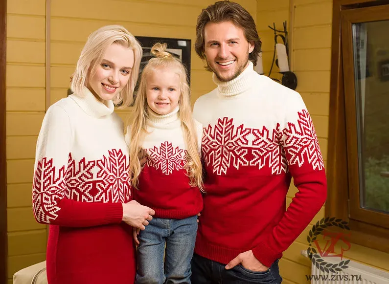 Women's Sweaters Christmas Family Look 2023 Winter Dad Kids Turtleneck Full Sleeve Sweater Mom Knit Dress Soft Warm Thicken Jumpers Knitwear 231009