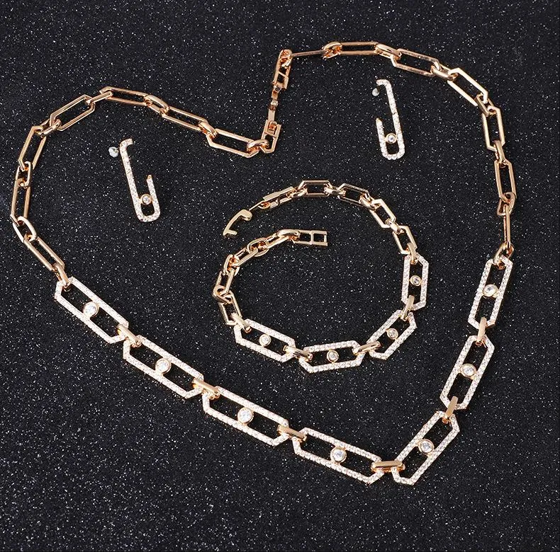 Geometria francese MOVE LINK Diamante singolo Micro intarsi Diamanti Ciondolo donna Collana Orecchini Bracciale Set di gioielli Combinazione MAS-028