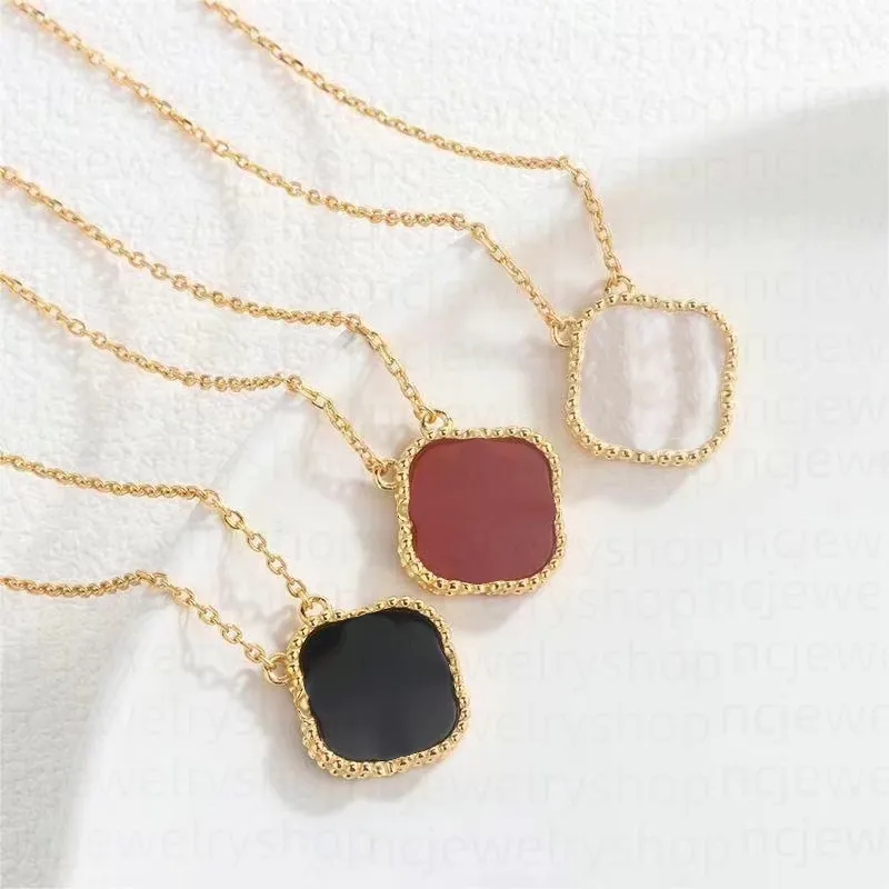 New Classic Fashion Pendant Necklaces for Women Elegant Locket Necklace Choker Chains Designer Jewelry Plated Gold Girls Gift