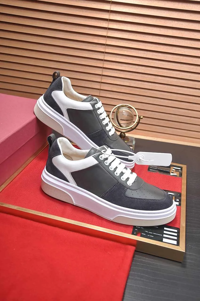 Ferragam Better-Gality Shoes de melhor qualidade Sapatos de qualidade Casual Tabela estampada confortável e respirável Couro de couro para homens da marca.