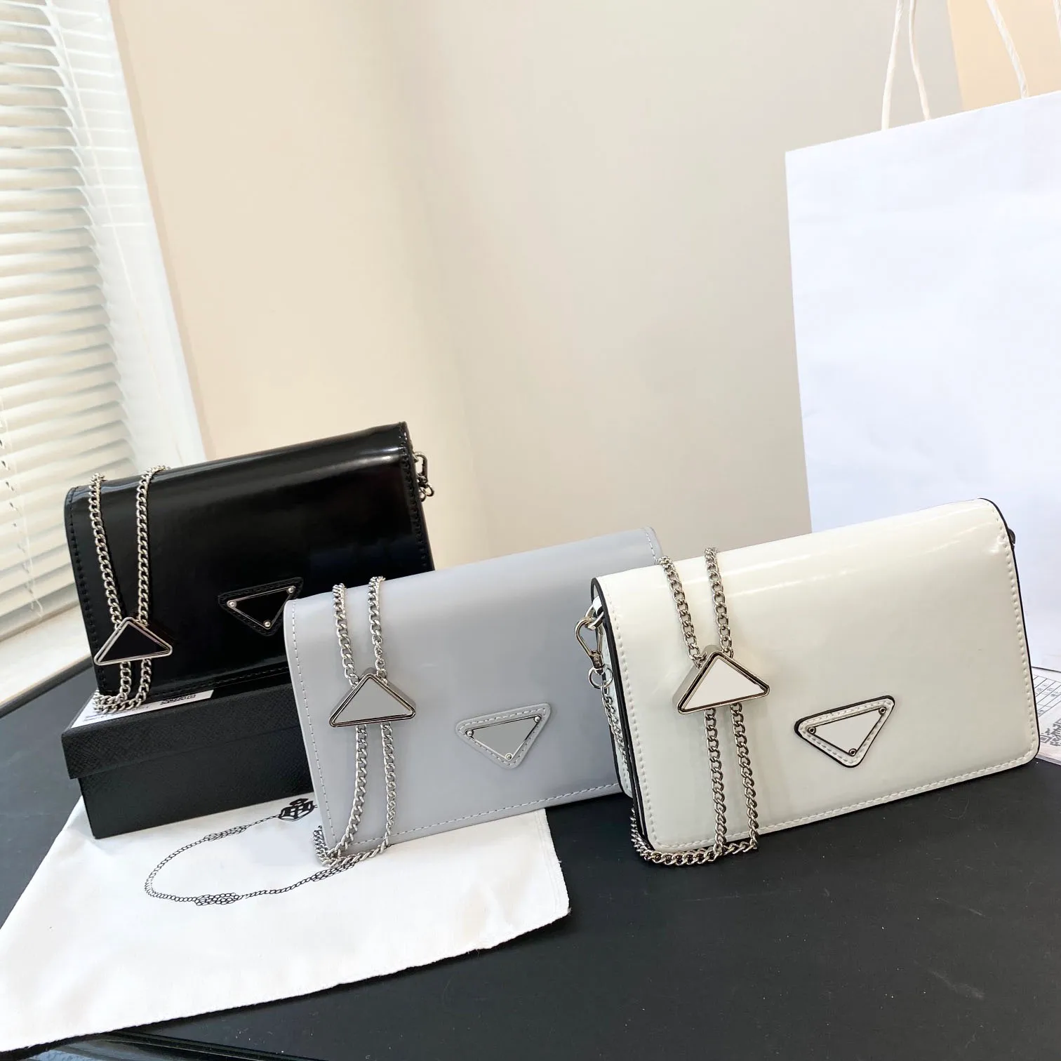 DHgate.com:Designers bag Cell bag Triumphal Arch Bag mini