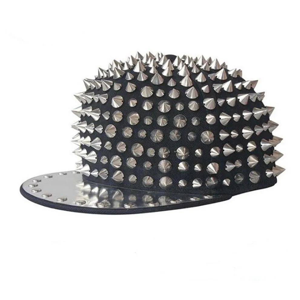 Nya Hip Hop Punk Rock Hats Spike Studs Hitets Snapback Caps Män vår och Autumn Fitted Baseball Caps3179