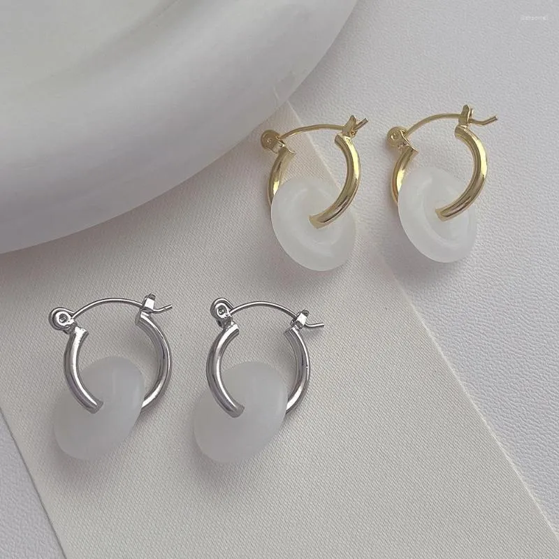 Boucles d'oreilles créoles Minar délicate couleur blanche pierre naturelle cercle rond pour femmes 14K véritable or argent plaqué laiton pendentif boucle d'oreille