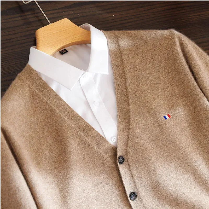 Pulls pour hommes automne hiver décontracté laine cardigan pull épaissi cachemire couleur unie vcou manteau 231010