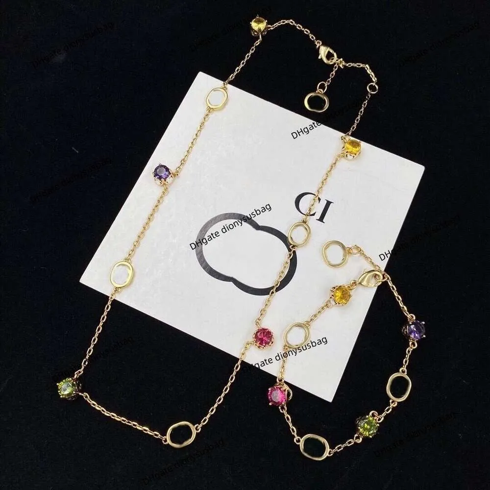 Fashion brand Jewelry Necklace Earrings Bracelet g Luxury retro ethnic style set women's accessories