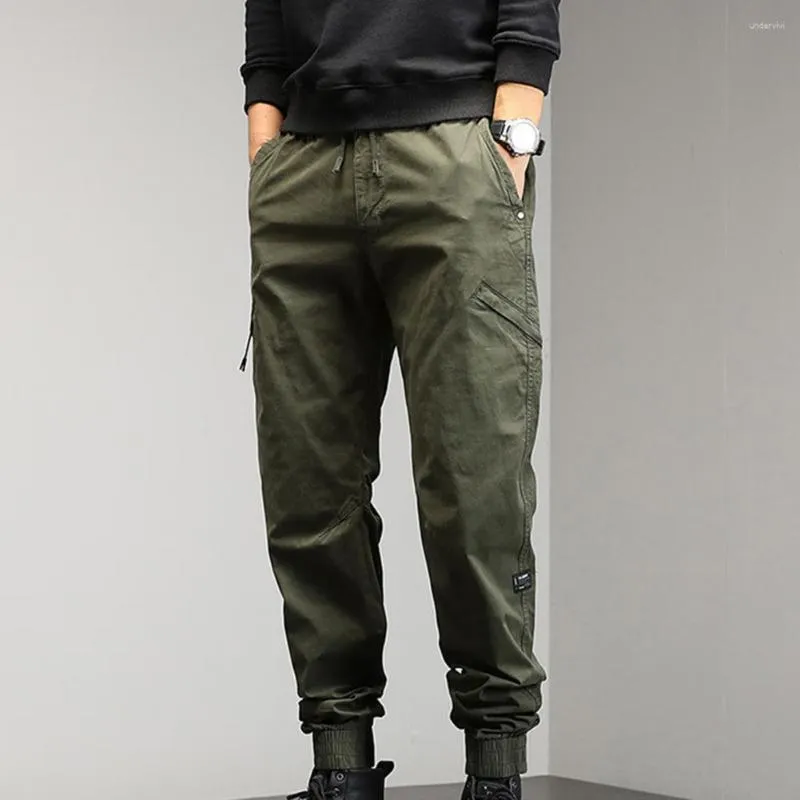 Pantaloni da uomo Pantaloni da uomo Traspiranti Cargo a vita media con coulisse elastica Fascia alla caviglia Vestibilità ampia Tasche multiple Multitasche