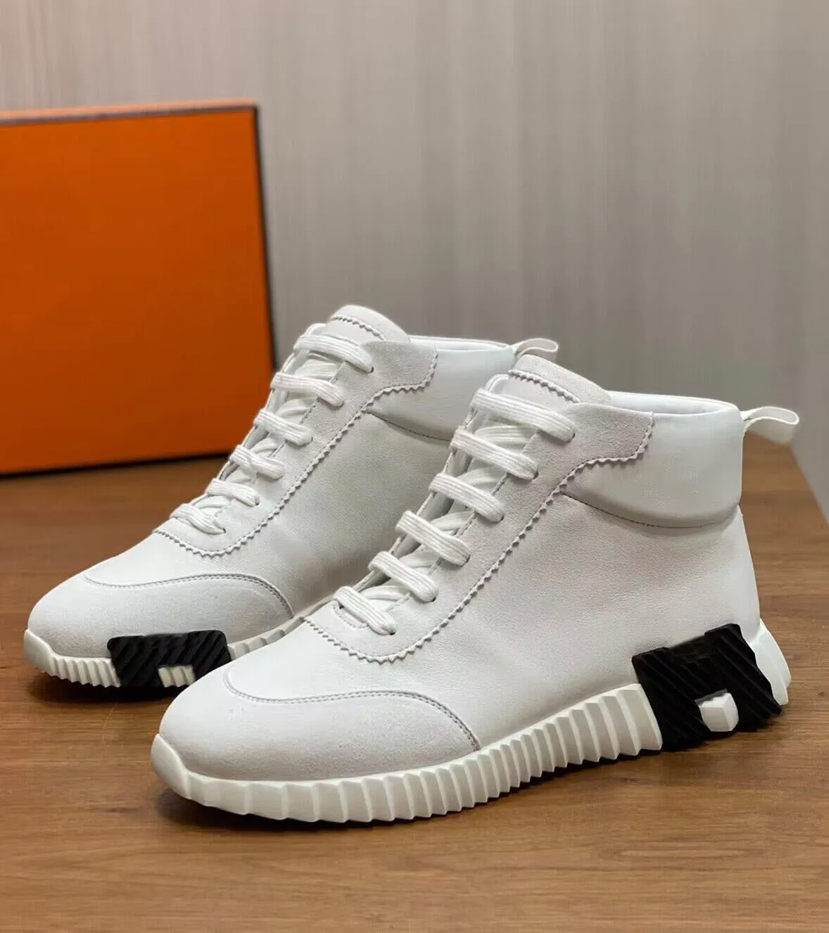 wedding high tops