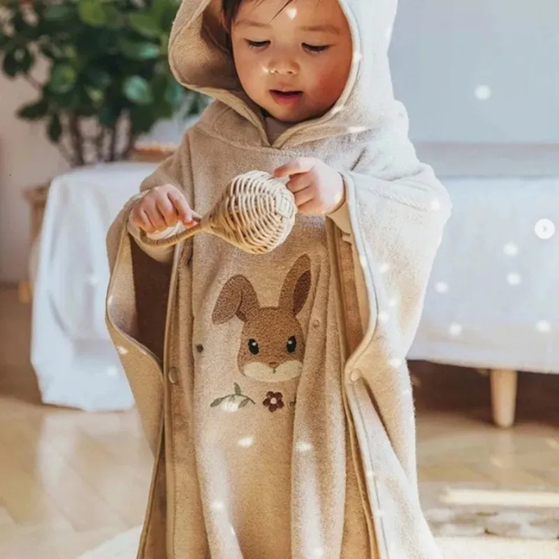 Soft Microfiber Cotton Hooded Baby Childrens Hooded Poncho Towels Cartoon Design Perfect For Beach Bath Time And More From Bao08 13.24 DHgate.Com