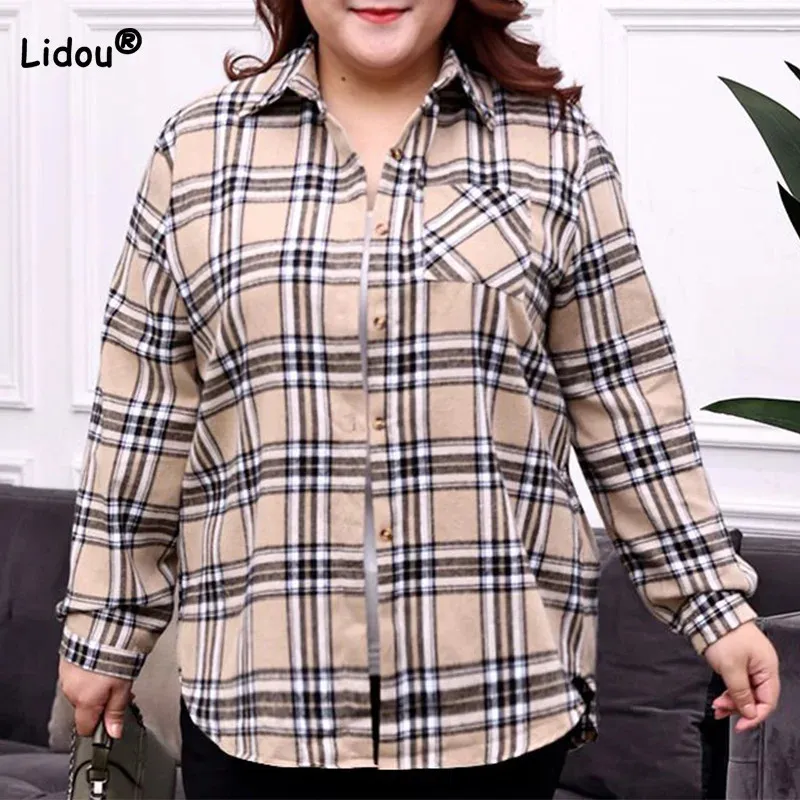 Blouses pour femmes Chemises mode coréenne printemps automne à manches longues chemisier simple boutonnage grande taille femmes col polo Patchwork poches chemise imprimée à carreaux 231011