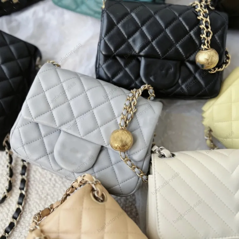 10A Mode féminine Sacs à bandoulière de haute qualité Chaîne Sacs à main à bandoulière Chaînes Sacs de soirée Golden Ball Pochettes fourre-tout Hobo Sacs de mode noirs Sacs à main de luxe