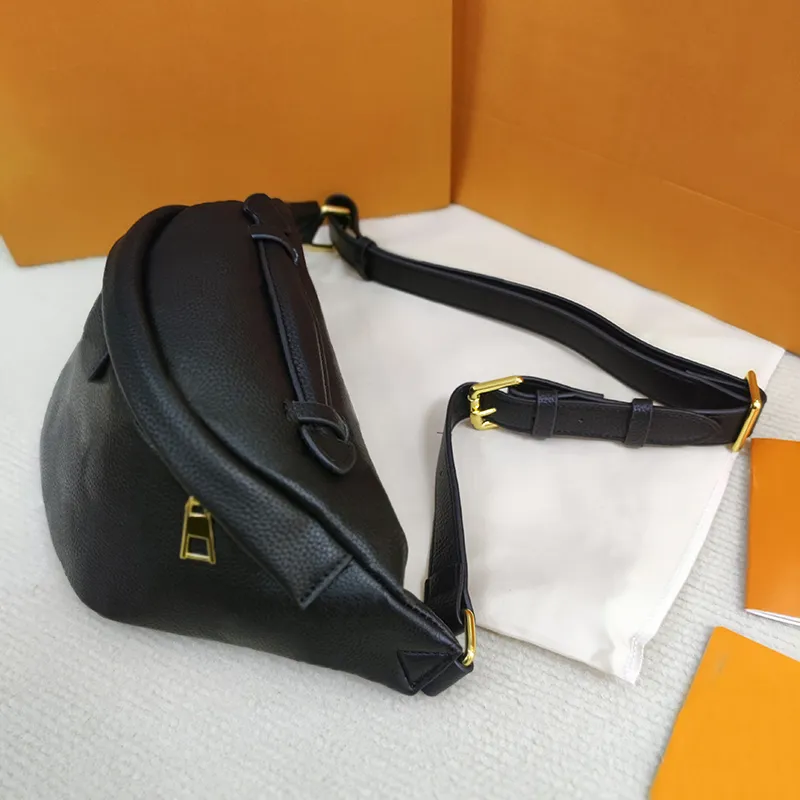 Bumbag Cross Body Midjeväskor Temperament Bumbags Fanny Pack Bum Embing Flowers Famous Soft Leather Luxurys Designers Väskor Designer Bum Bag Dust Bag M43644