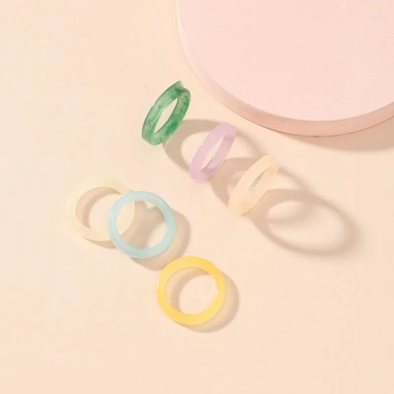 Anéis de cluster doce doce cor círculo anel de resina para mulheres transparente bonito pequeno design simples y2k temperamento menina dedo