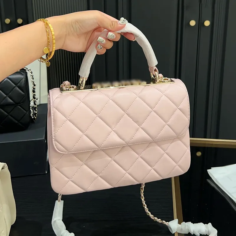 Fransız klasik modaya uygun tasarımcı crossbody çanta lüks elmas kafes orijinal deri kadın tote çanta paris çift harfli moda çanta omuz çantası en kaliteli