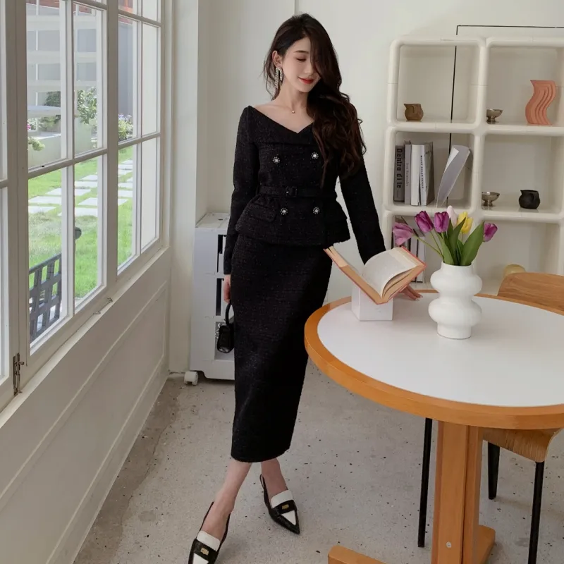 fitted lace wedding dress Self-Portrait - Black Rhinestone Lace Maxi Dress