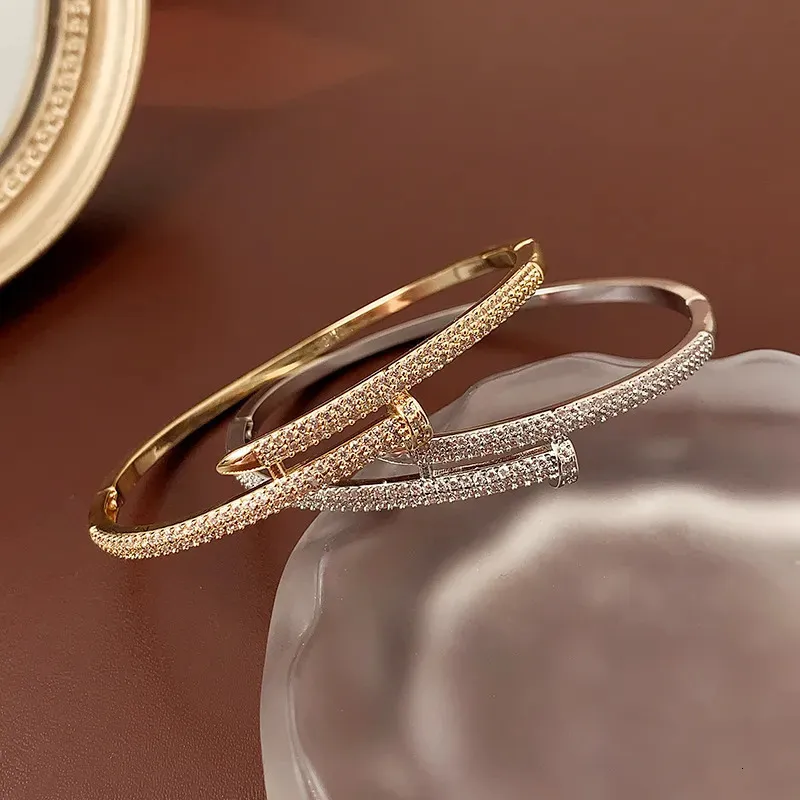 Bracelet zircon de luxe européen et américain Luxur