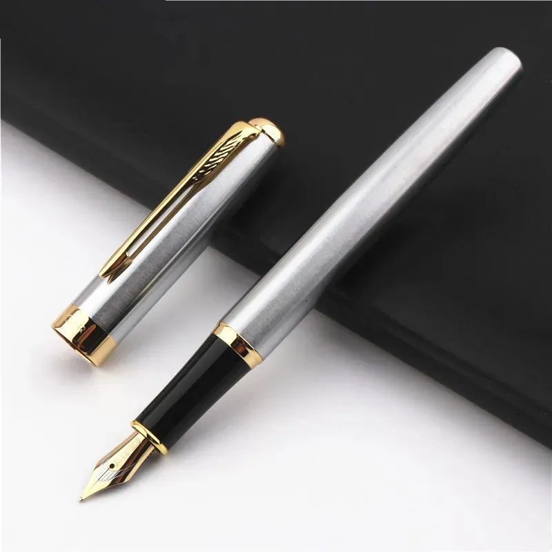 Fountain Pens Baoer 388 Classic ze stali nierdzewnej Business Medium NIB Pen Silver Golden Trim 231011