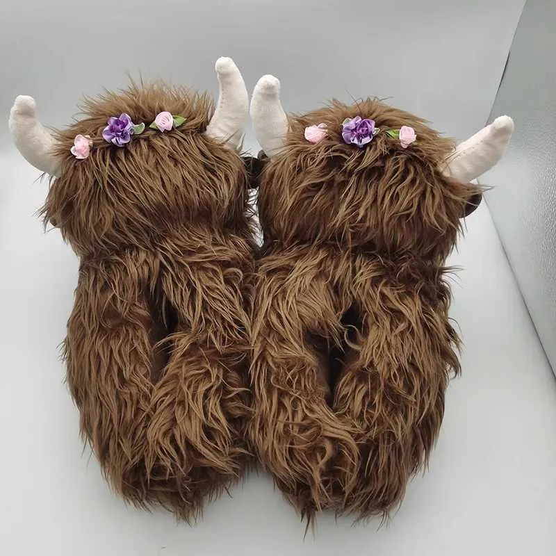 Highland Cow Slippers – Burning River Ranch Boutique