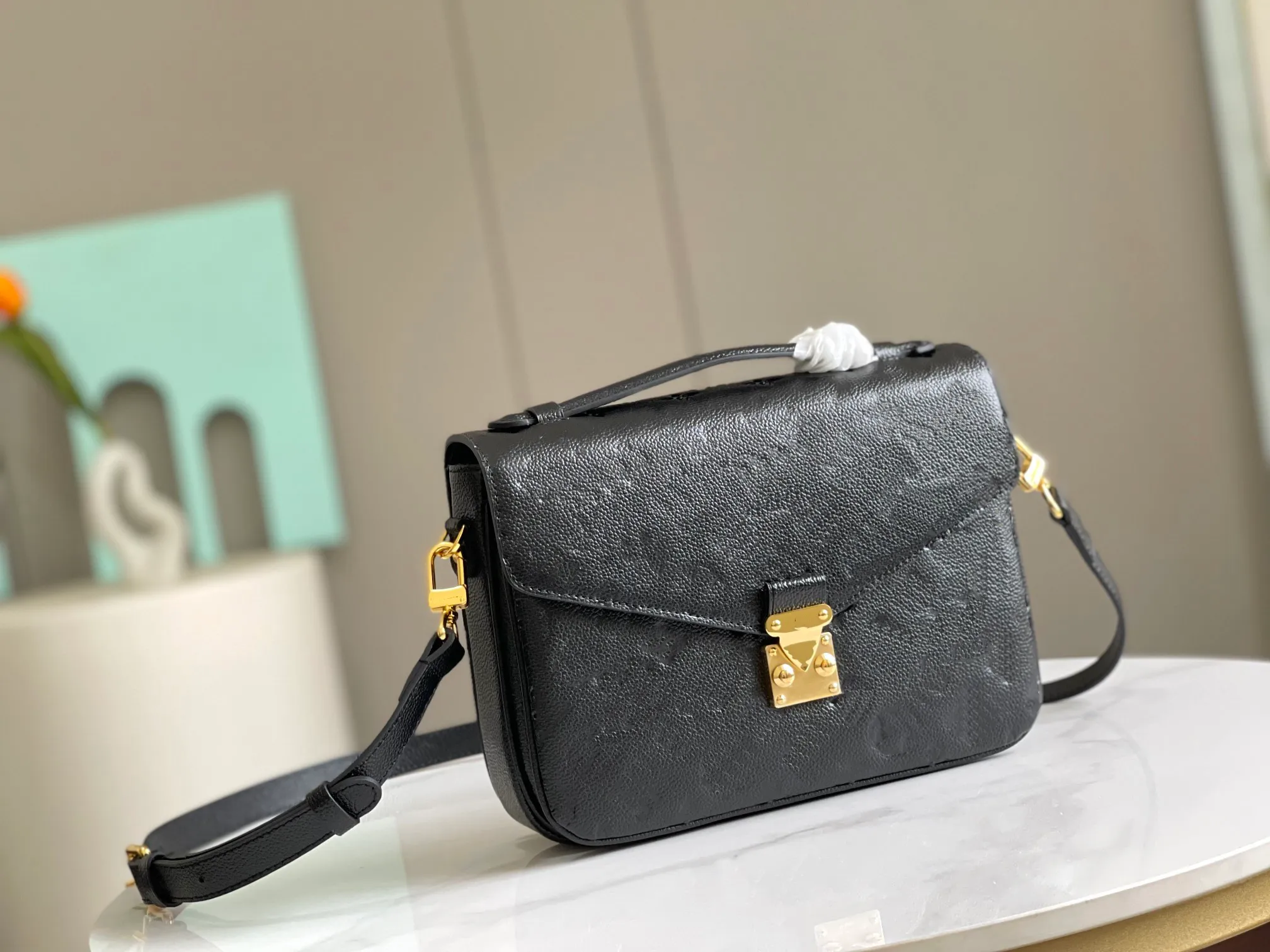 10A أعلى جلدية حقيقية مصمم مصمم فاخر حقيبة Pochette Metis كتف الكتف مصممين Crossbody Tote Woman Handbag Women Handbags Lock Lock Postman Bag القديم