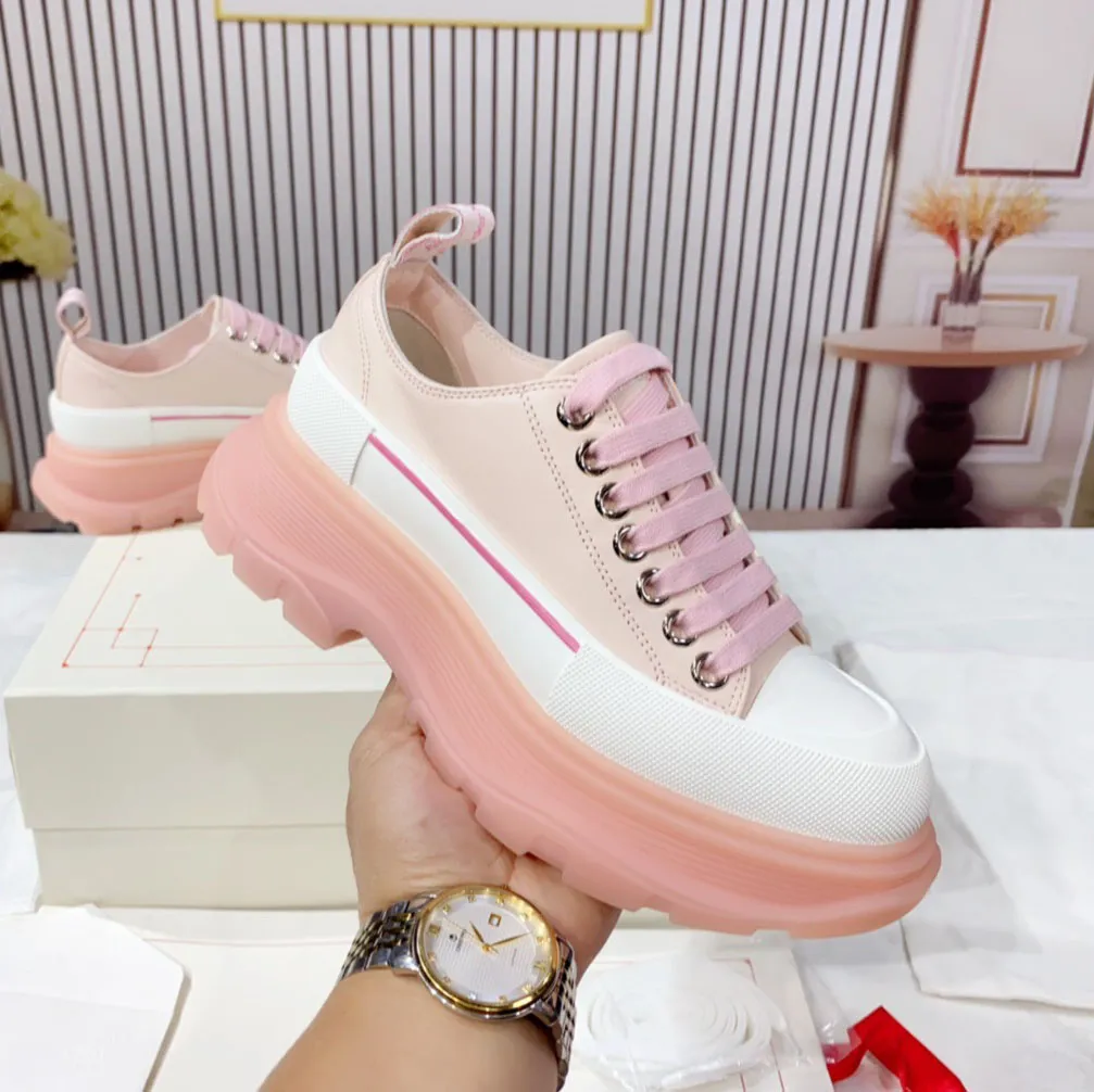 Luxury Retro Embossed Designer Platform Sneakers Womens With Thick Platform  Sole For Men And Women Casual Web Platform Sneakers Women Trainer 03 From  Luxuryshoes001, $41.92 | DHgate.Com