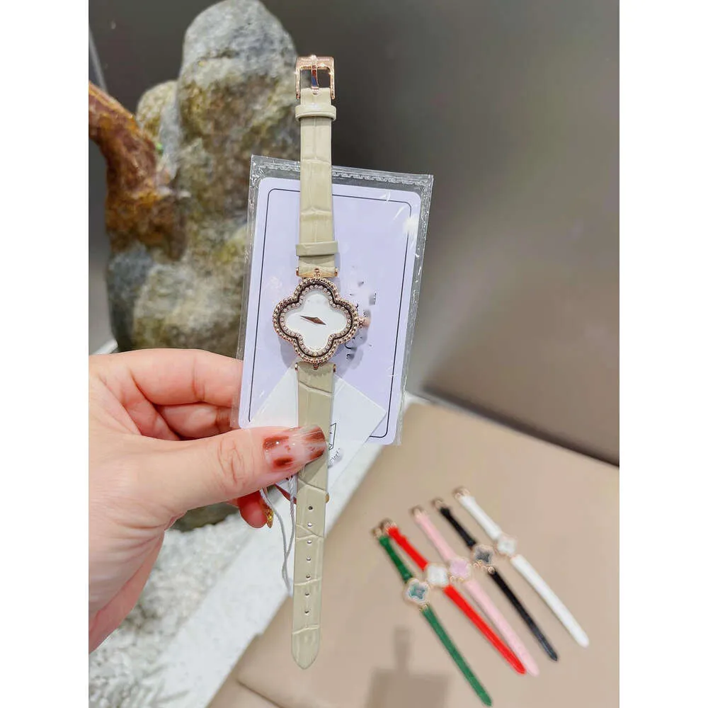 Menwatch Alhambra Cleefly Fashion Women Vanly Watch Wristwatch Luxury Four Leaf Grass Women's Diamond FMIC