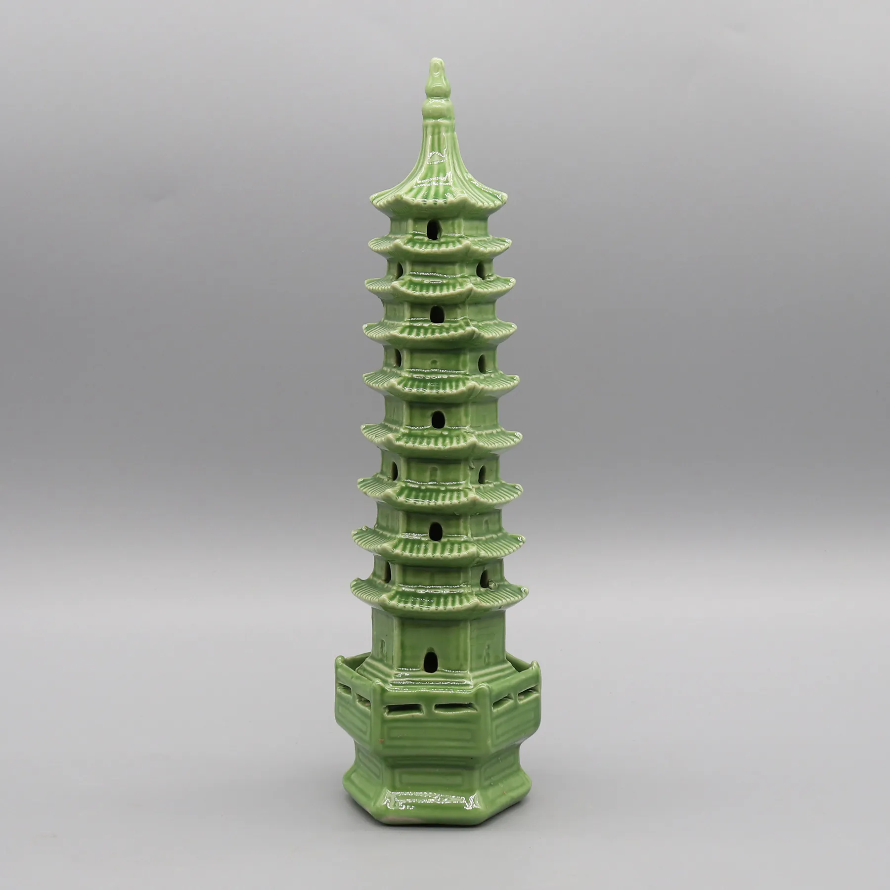 Keramisk pagodmodell, julprydnader, trädgårdsutrustning