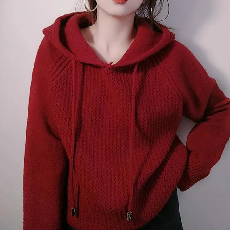 Женские трикотажные футболки, модный свитер с капюшоном, женский свободный пуловер, топы с длинными рукавами, свитера, женская весенне-осенняя толстовка с капюшоном, одежда красного вина 231011