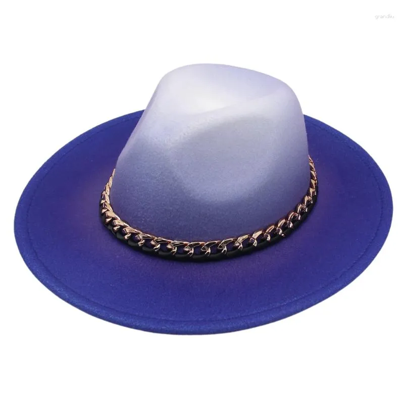 Baskargradient fedora kvinnor män jazz hattar brittisk höst vinter trilby för unisex mode platt grim klänning hatt med kedjeband