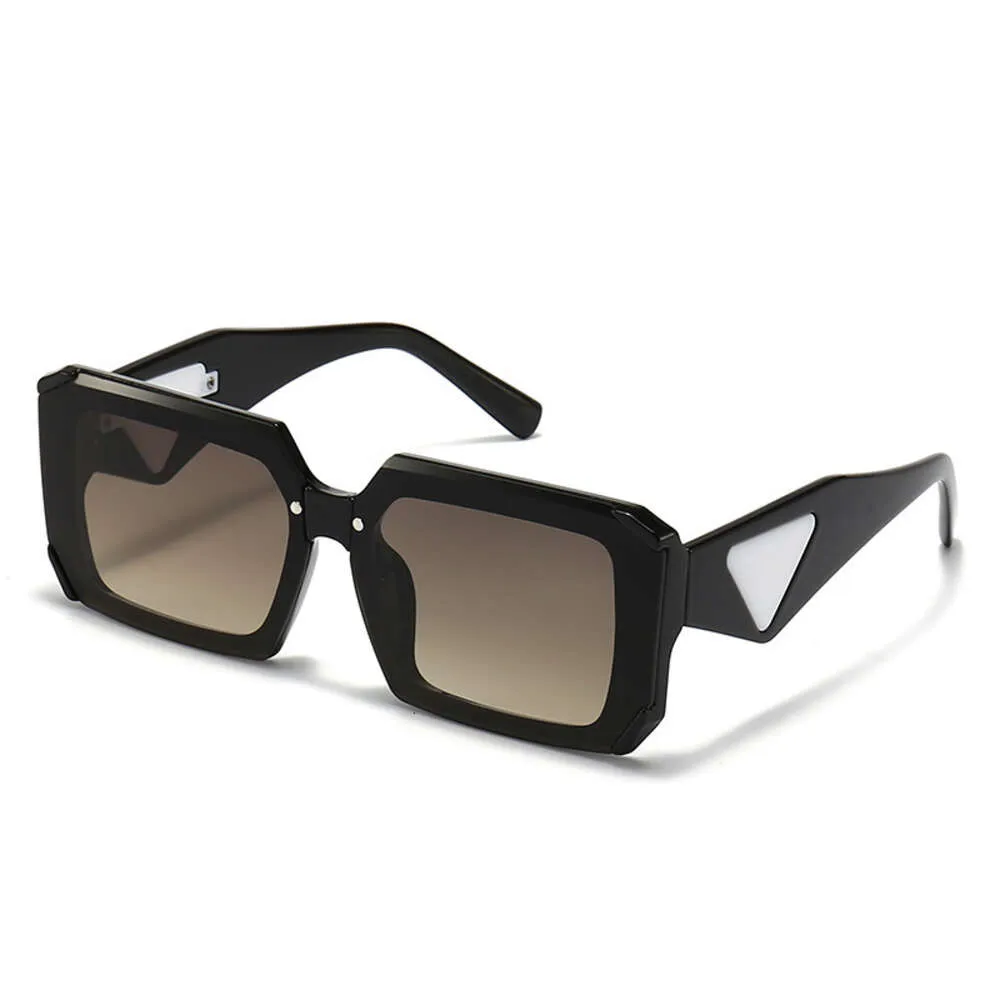 Nowy pudełko mody pokazują lekkie Pra w tym samym stylu popularne okulary przeciwsłoneczne
