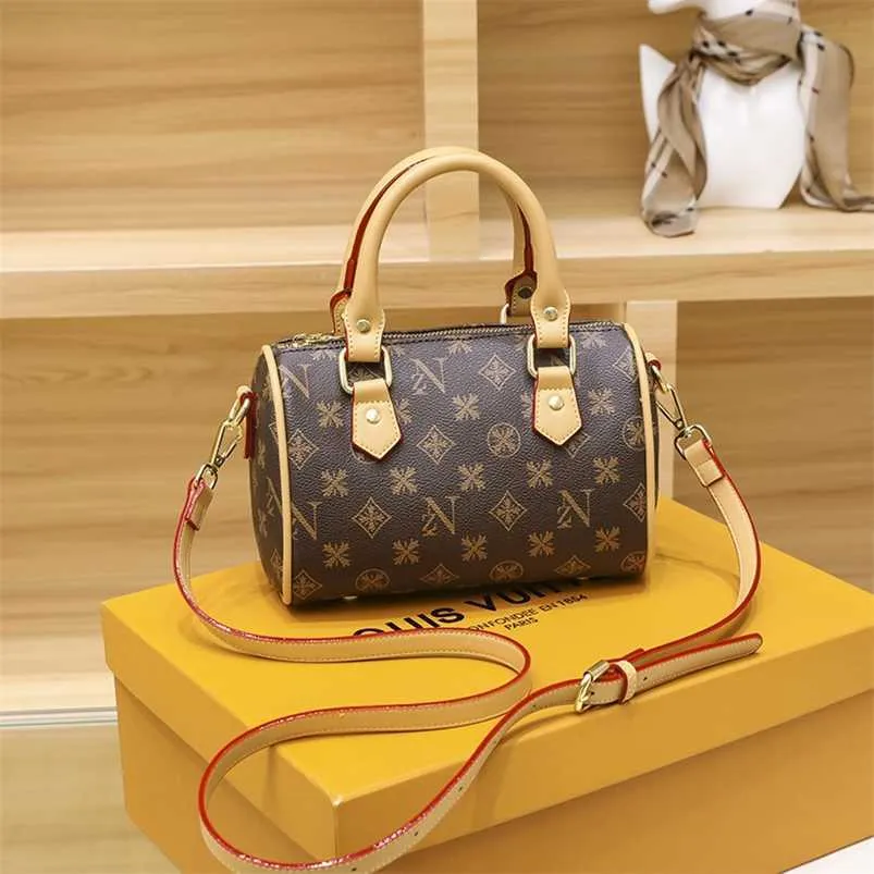 Kissentasche Sling Shoulder Zylindertasche Netizen Beliebte vielseitige Straddle Bag Kleines Design Handtasche Geldbörsen Luxus