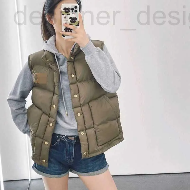 تنصح مصممة السيدات في باركاس بقوة مجموعة ملابس النساء البالغة 23 عامًا Cel Down Down Jacket مع زخارف جلدية D317