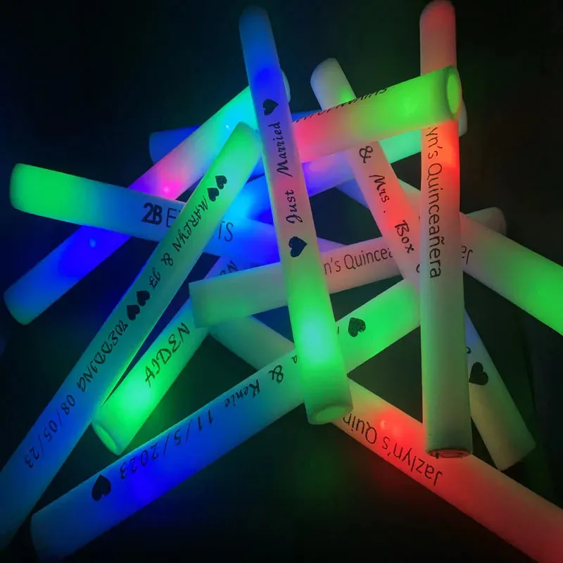 Autres fournitures de fête d'événement 12 30 50 60pc LED Glow Sticks Tubes de mousse RVB colorés Contenu exclusif personnalisé pour Noël Anniversaire Mariage Supplie 231011