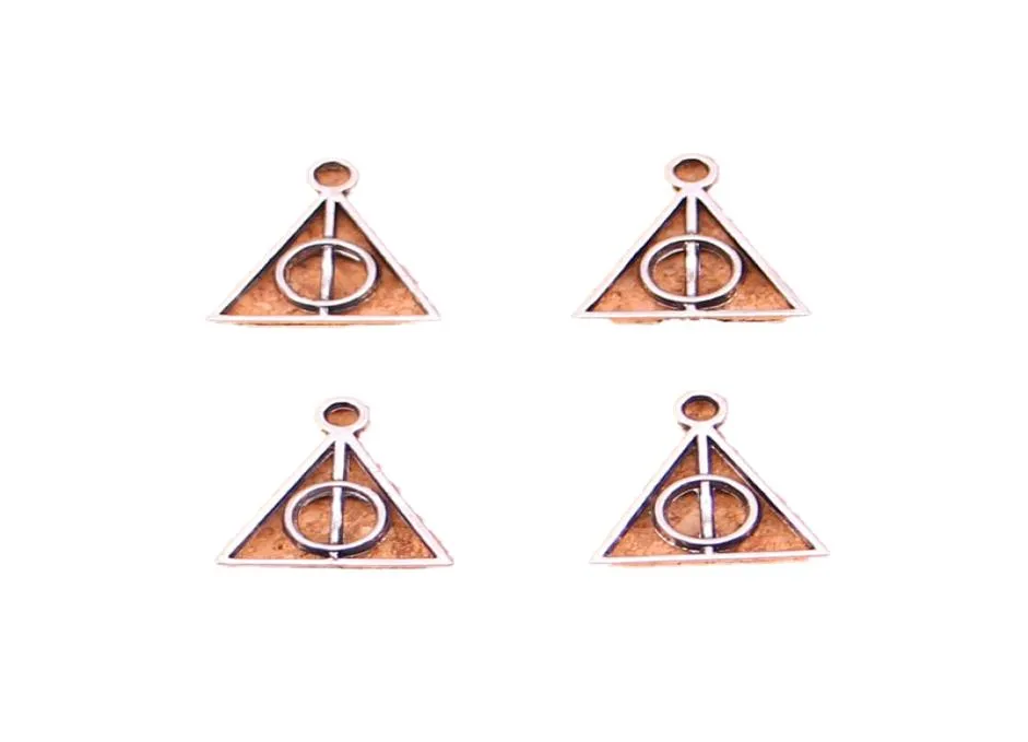 300st antik silverpläterad Deathly Hallows Charms hängen för europeiska armbandsmycken som gör DIY handgjorda 1312mm2732793