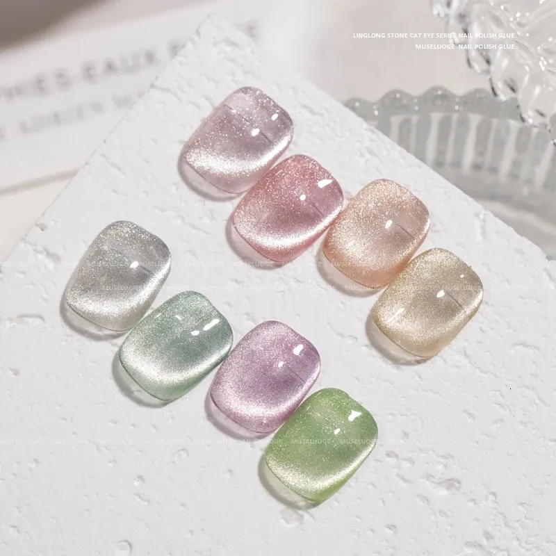 MUSELUOGE Genie Crystal Cat Eye Gel 全8色 MUSELUOGE Genie Crystal Cat Eye Gel 全8色の通販 by Minyz♡'s
