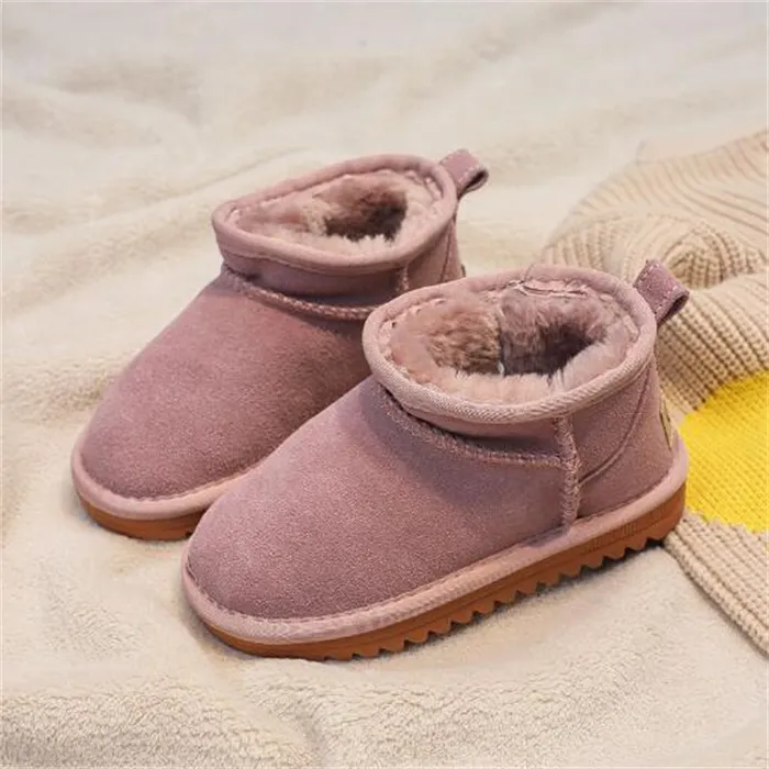 Bottes de créateurs pour enfants en peau de vache garçons filles bébé  châtaigne botte de neige moelleuse bas tout-petits chaussons chauds pour  enfants