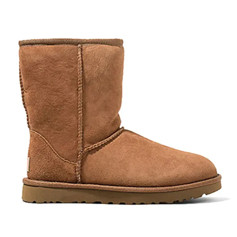 Ugg classic boot. Ugg classic boot