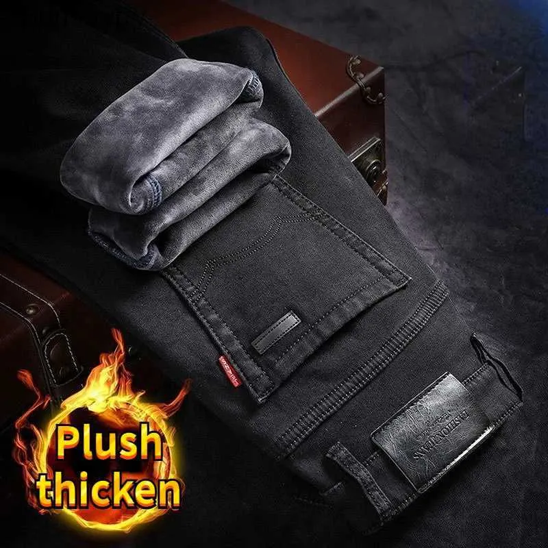 Jeans da uomo Jeans spazzolati Uomo Designer stile coreano Pantaloni invernali larghi Pantaloni dritti ed eleganti in tessuto denim spazzolato Pantaloni elasticizzati addensati caldiL231011