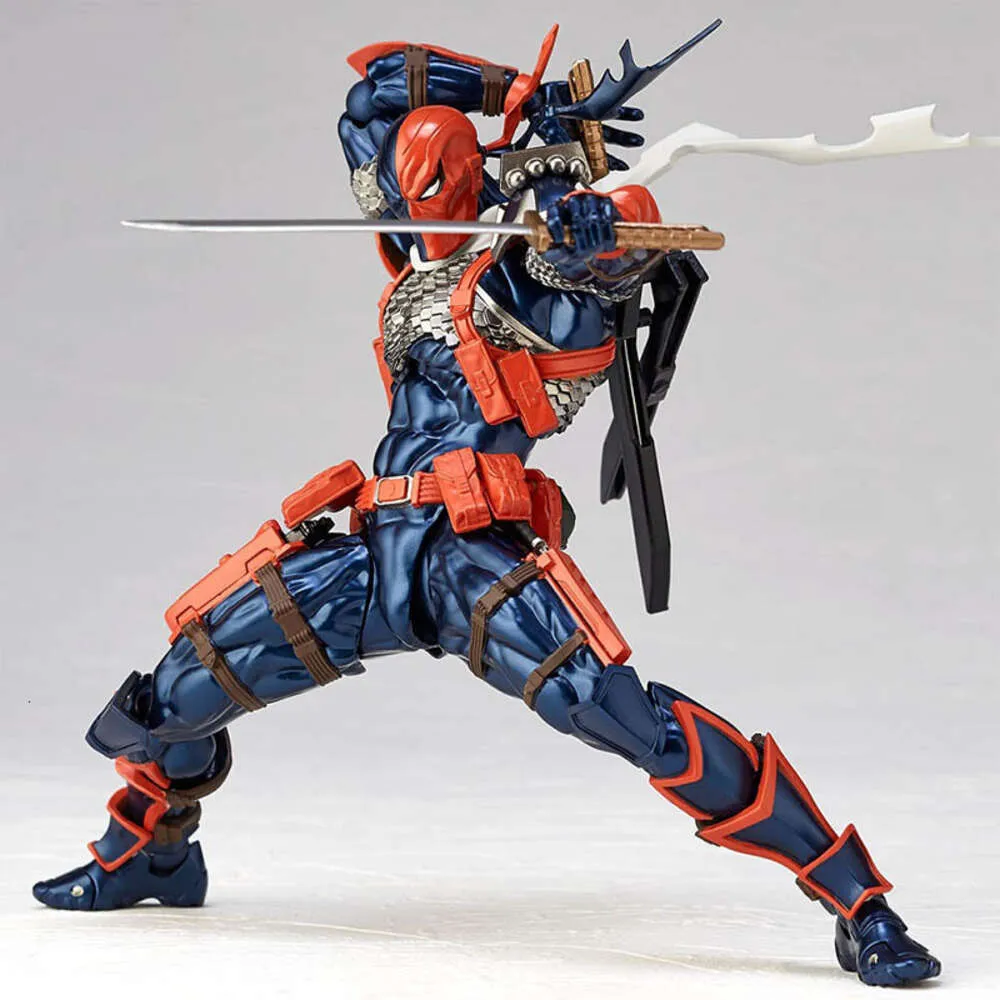 Deathstroke Action Figure Revoltech Series 11 Multicolor Latex
