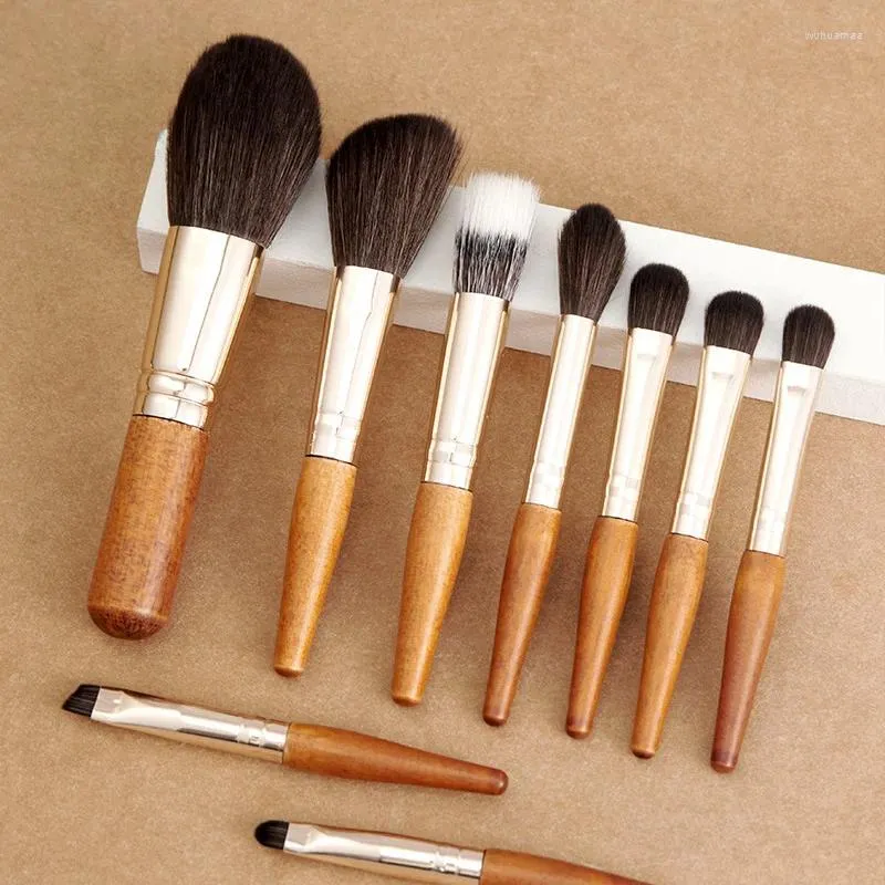 Makeup Brushes 9st Portable Set Minicosmetic Brush Powder Foundation Blush Blooming Eyebrow Eyeshadow Blending Kit Brushe