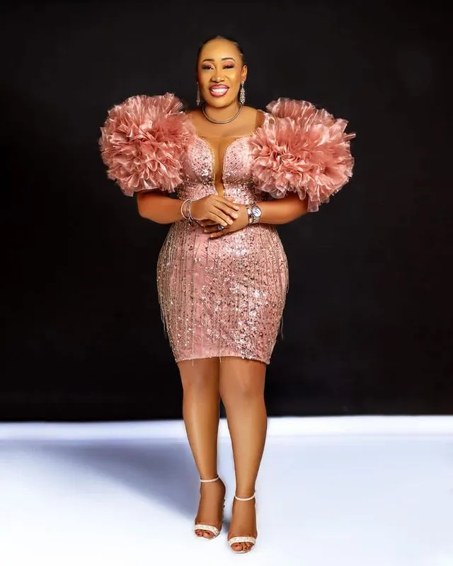 Blush Pink Sequined Lace Arabic Sheath Dress For 2023 Evening Parties